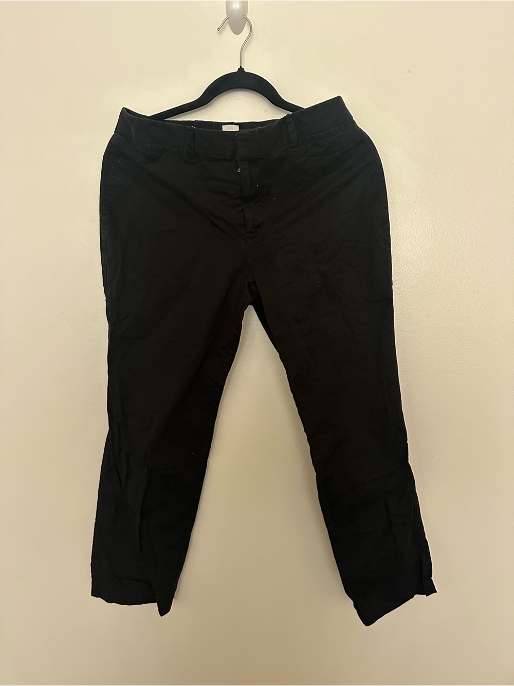 GAP Black Pants - Classic Straight Crop Fit
